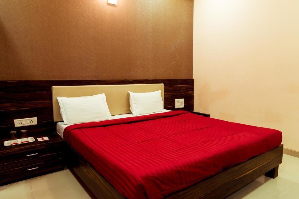 Fabhotel The Adore Palace Bombay Extérieur photo